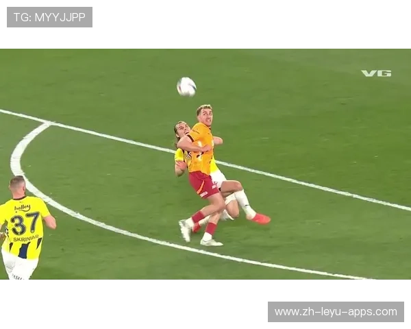 死敌德比演变成红牌大战，场面惨烈